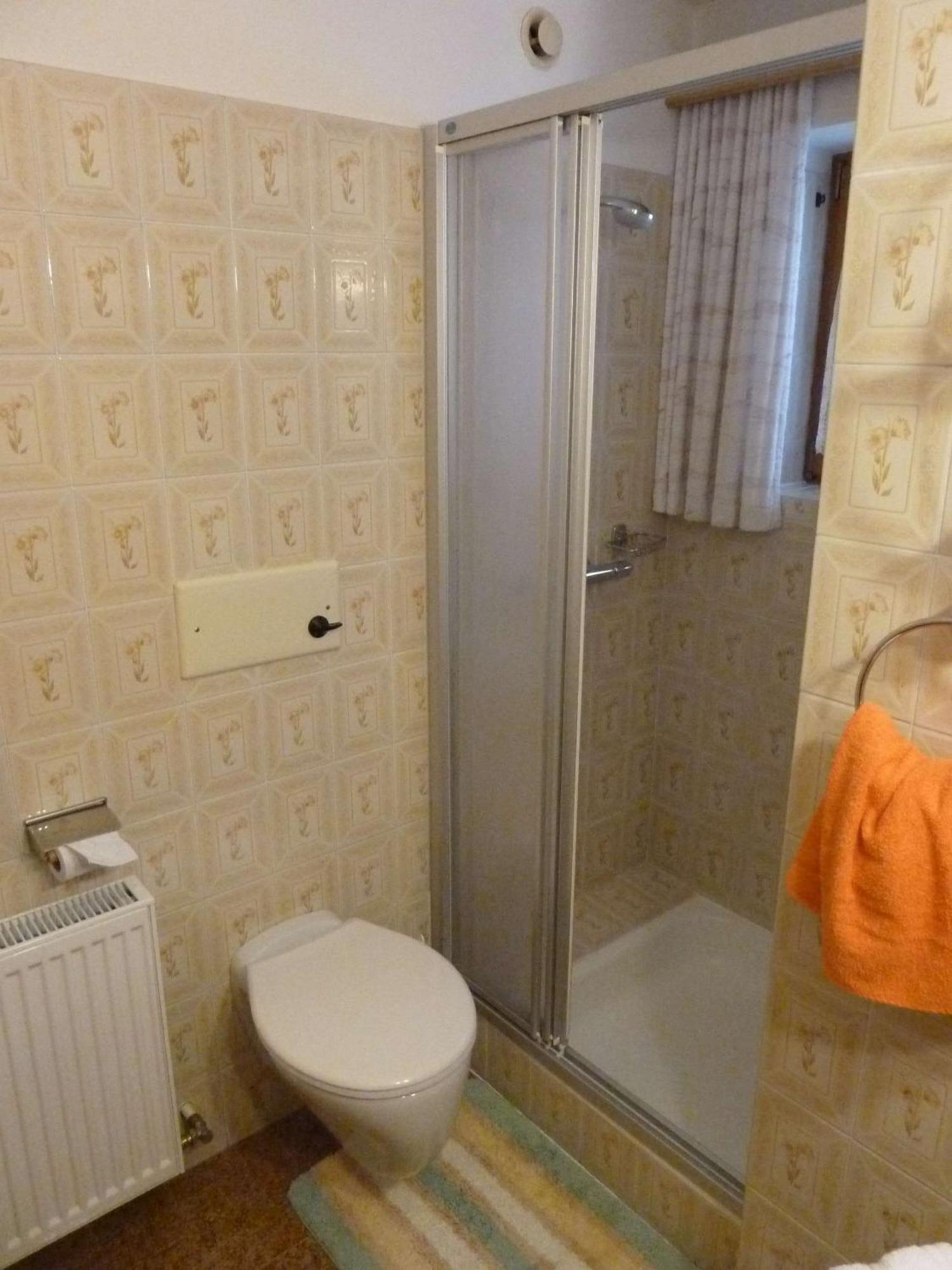 Haus Antonia Hotel Lermoos Szoba fotó